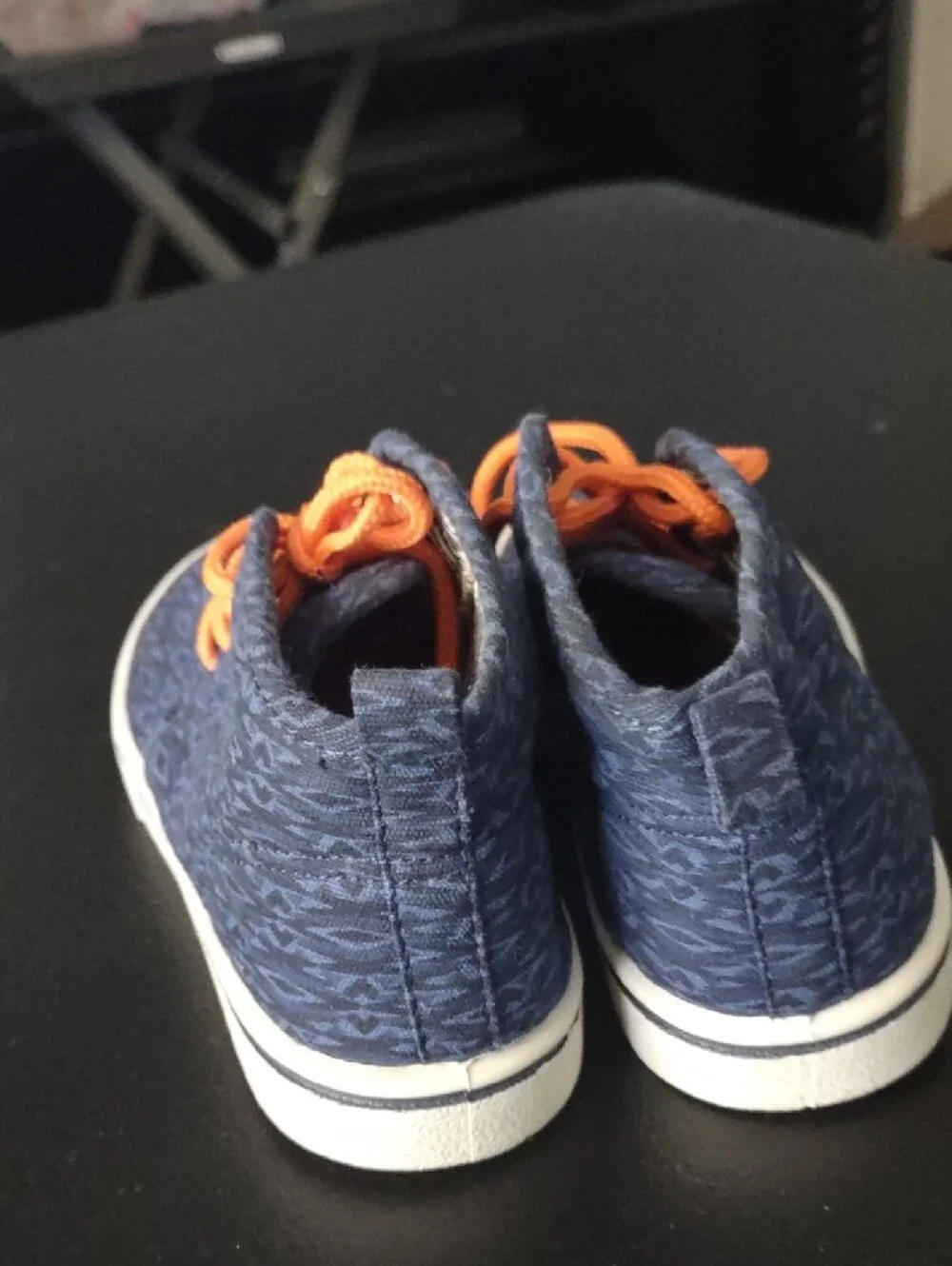 OshKosh Bgosh cute navy